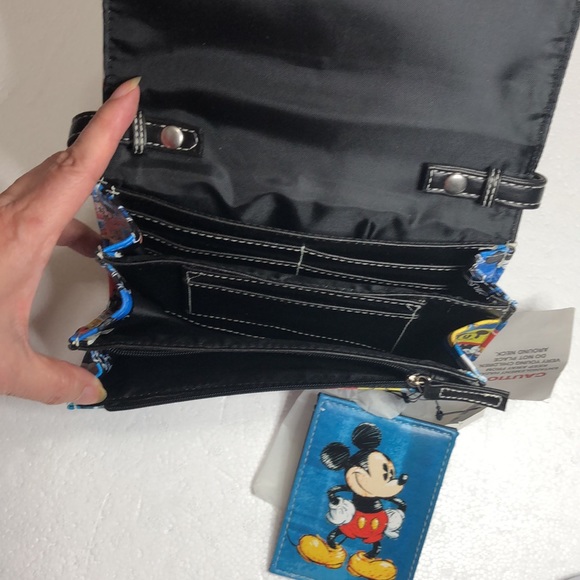 NWT DISNEYLAND WALT DISNEY WORLD PURSE WITH STRAP - Picture 3 of 8